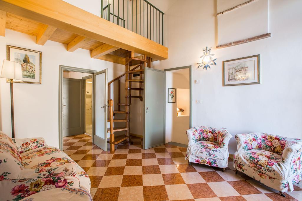 Le Camerine Apartment Water Front Toscolano-Maderno Exterior foto