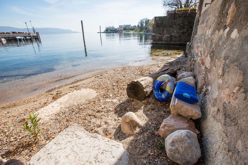 Le Camerine Apartment Water Front Toscolano-Maderno Exterior foto